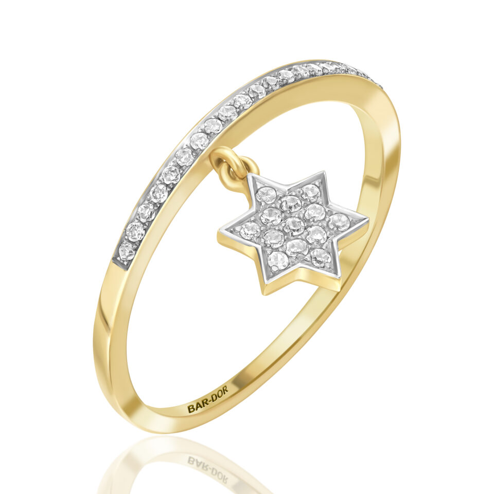 טבעת זהב עם תליון מגן דוד משובצת יהלומים