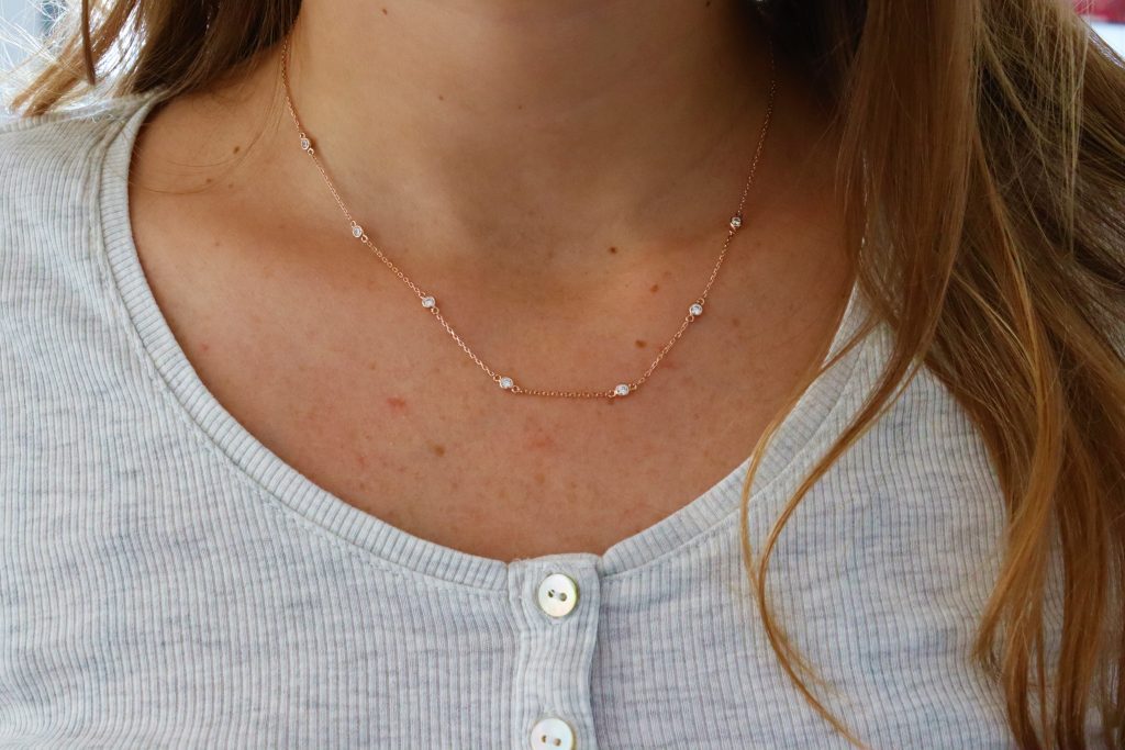 שרשרת עמליה זהב 14 קראט משובצת זרקונים