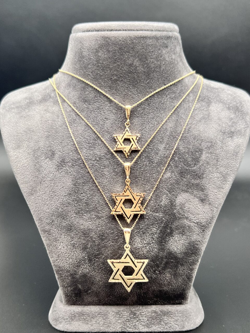 שרשרת מגן דוד זהב מיוחדת