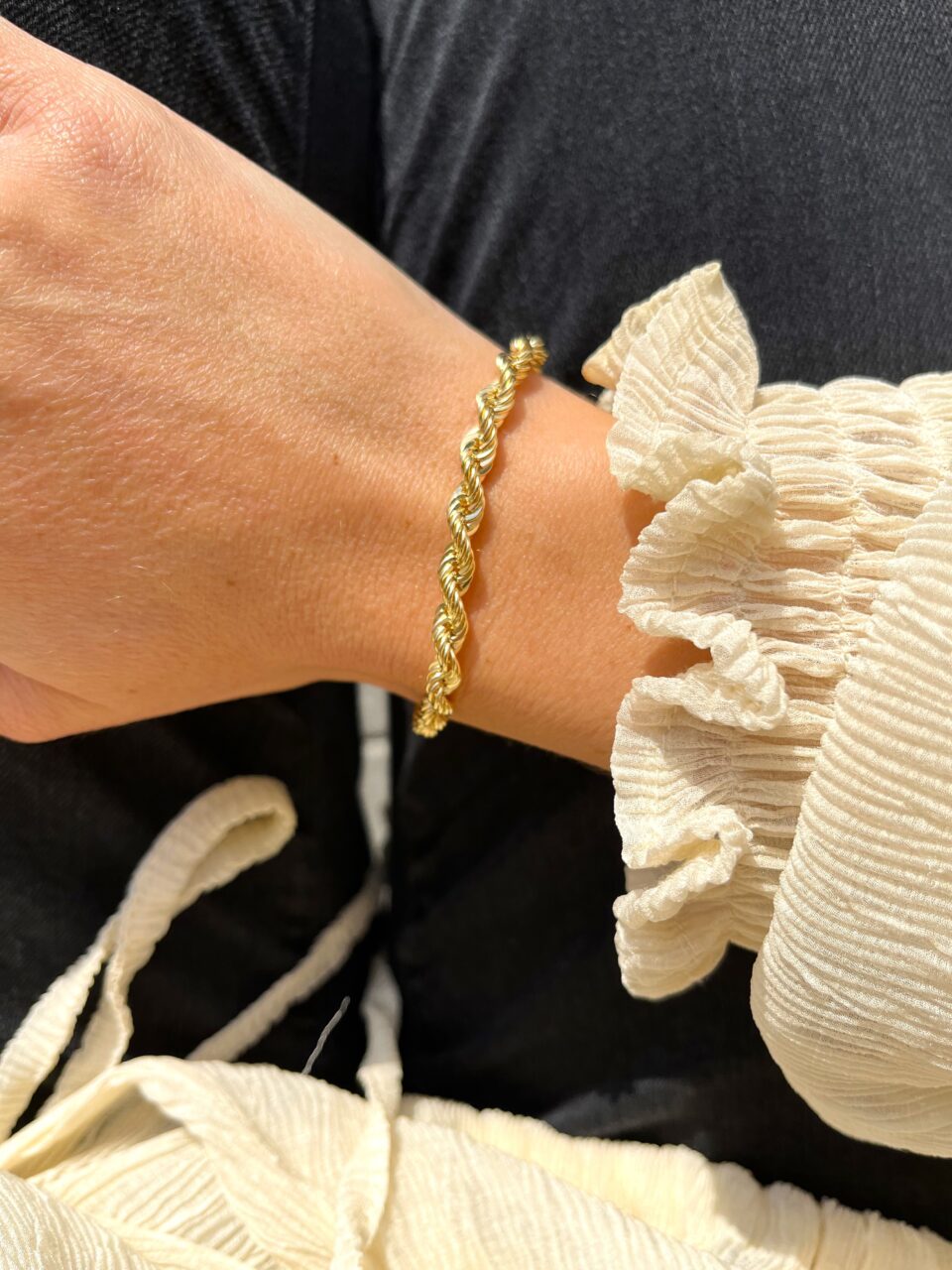 צמיד חבל עבה מזהב 14 קראט. תכשיטי בר-דור