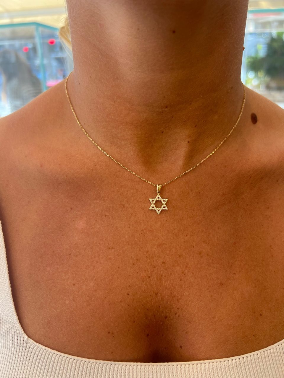 שרשרת מגן דוד יהלומים טבעיים בגודל בינוני