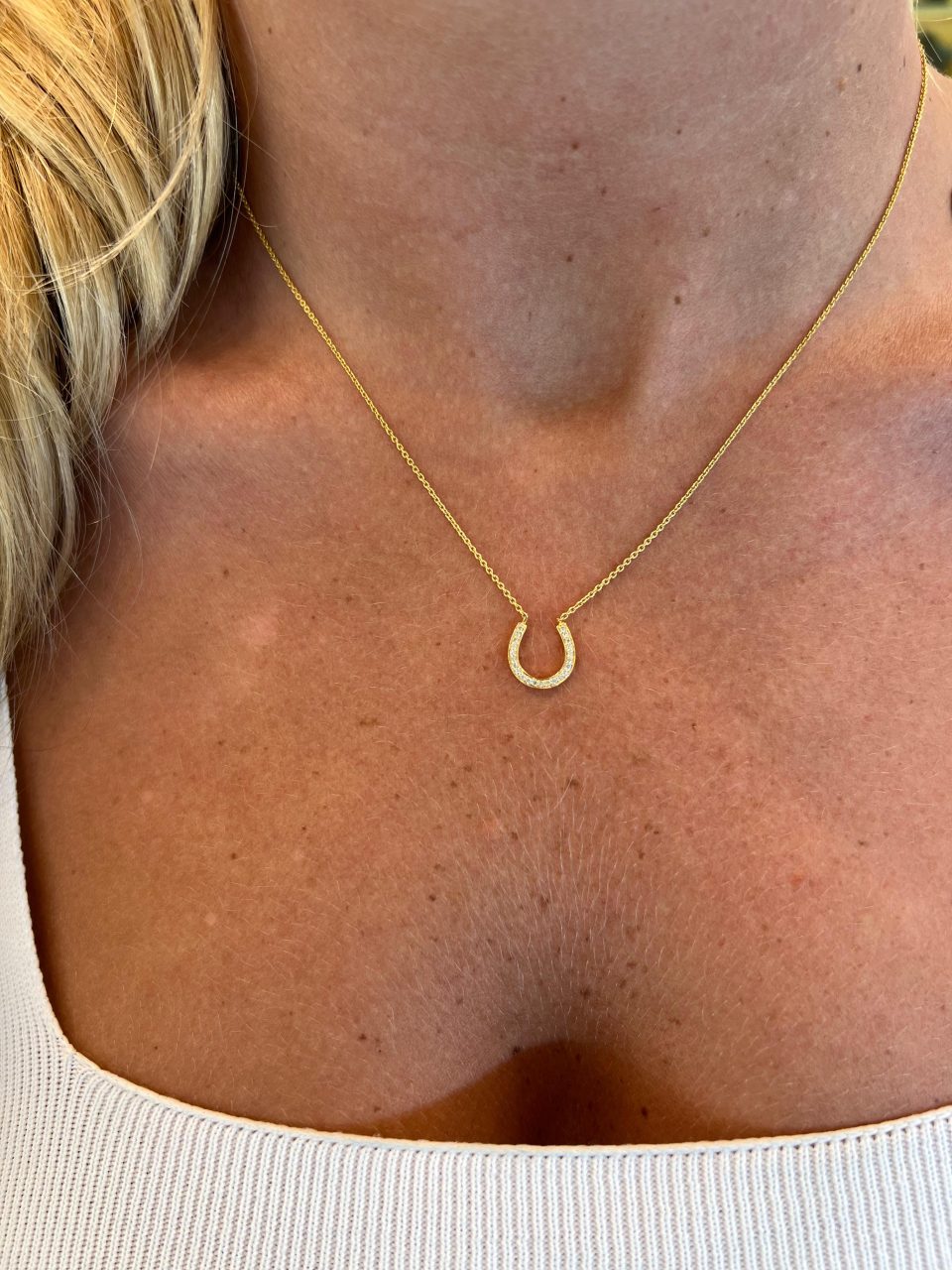 שרשרת פרסה יהלומים מזהב צהוב 14 קראט . תכשיטי בר-דור