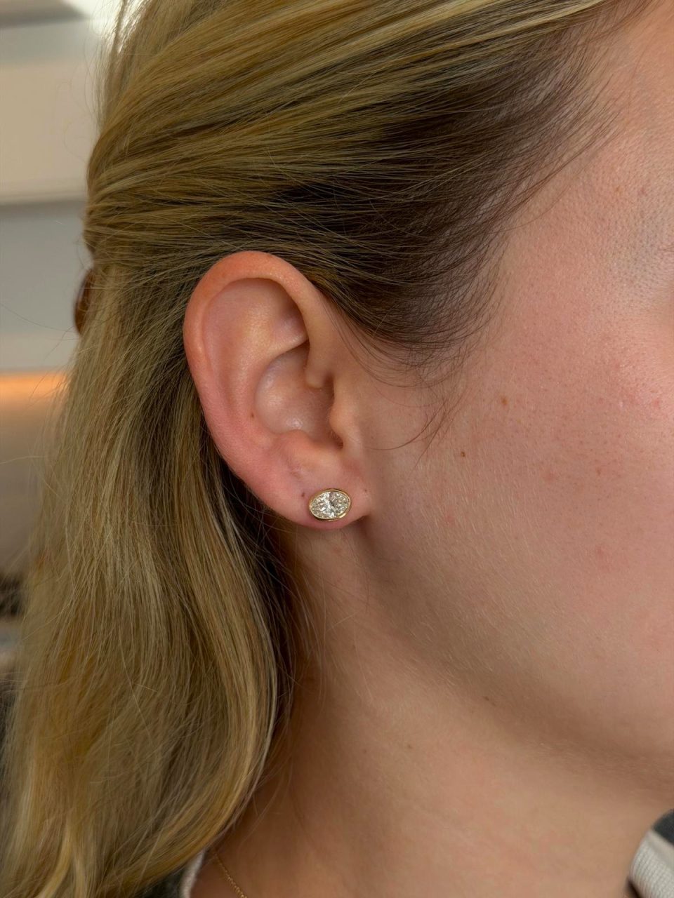 עגילים צמודים לאוזן יהלומי מעבדה אובל