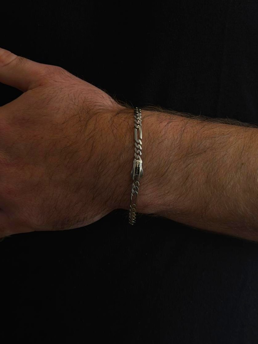 צמיד פיגארו מזהב לבן 14 קראט רוחב 5 ממ. תכשיטי בר-דור